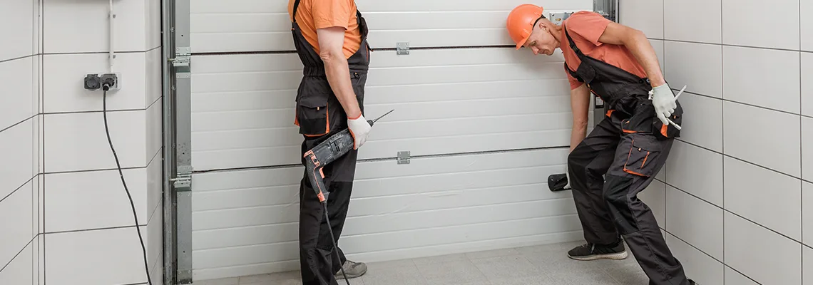 Fix Commercial Garage Door Issues in Streamwood, Illinois