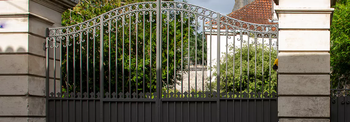 Wooden Swing Gate Repair in Streamwood, IL