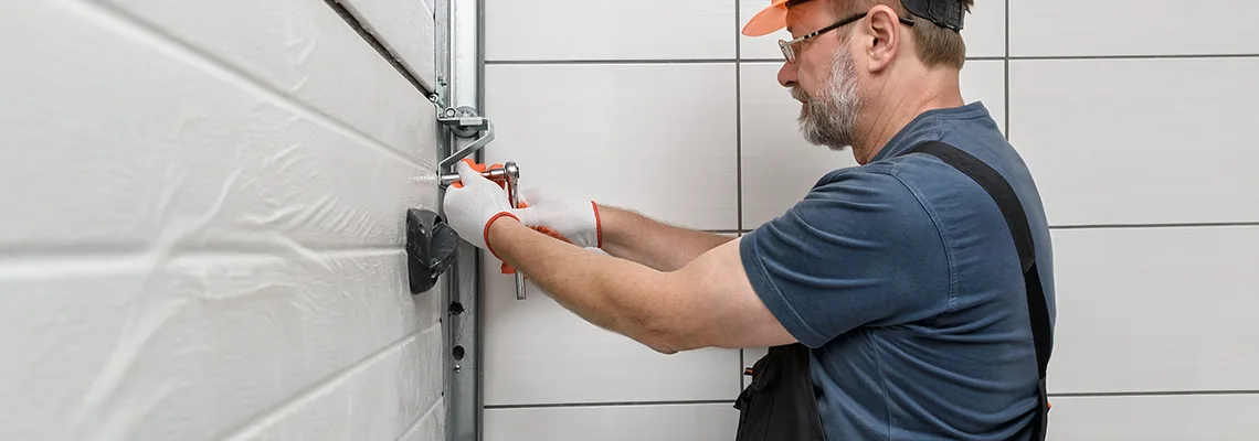 Weatherproof Insulated Garage Door Service in Streamwood, IL